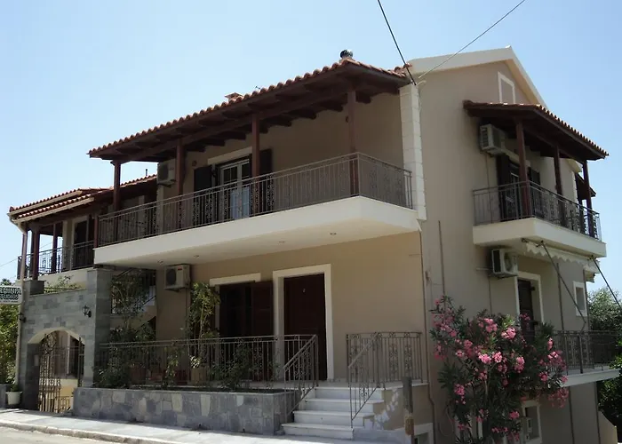 Erminia Apartament Mousata